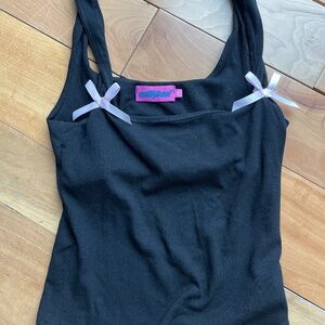 Edikted Lola Ribbon tank - Black with pink ribbons
